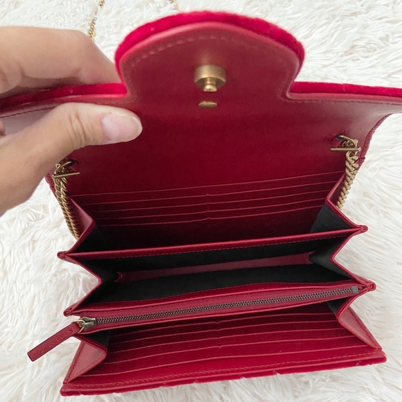 ✨SOLD✨ Gucci Marmont Matelasse Mini WOC - Picture 3 of 8